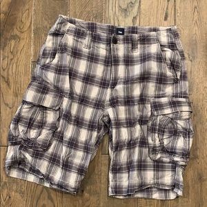 Men’s GAP Plaid Cargo Shorts - Size 34